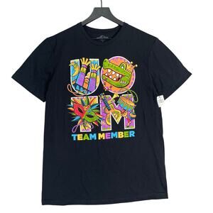 Universal Studios Team Member T-Shirt M Black Cartoon‎ Icons Graphic 2023
